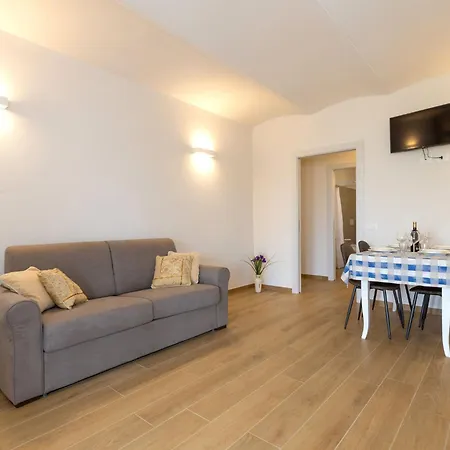 Appartement I Pini-3 By Interhome